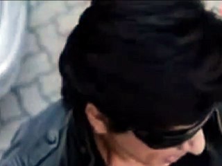 তোপের মুখে শাহরুখ খান!