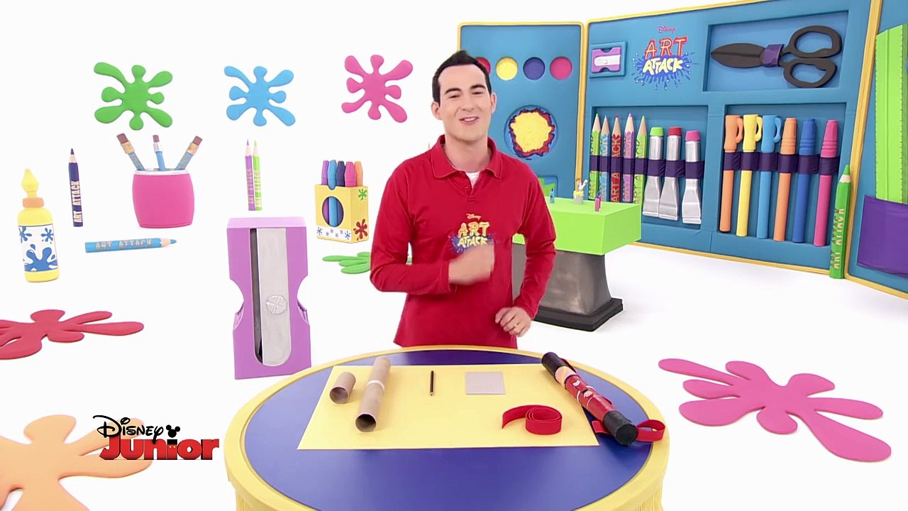 Art Attack - Technique du chapeau du sorcier vaudou - Disney Junior - VF