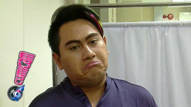 Sulit Bertemu Anak, Nassar Sindir Muzdalifah - Cumicam 05 November 2015