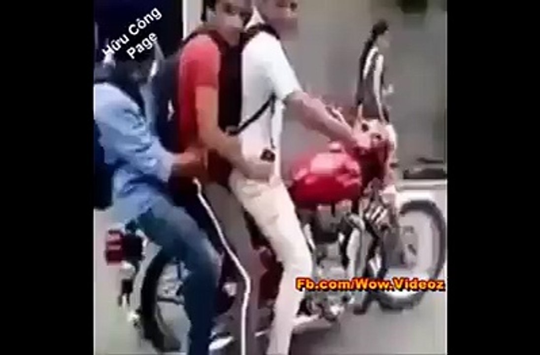 amazing accidents and laughing must watch