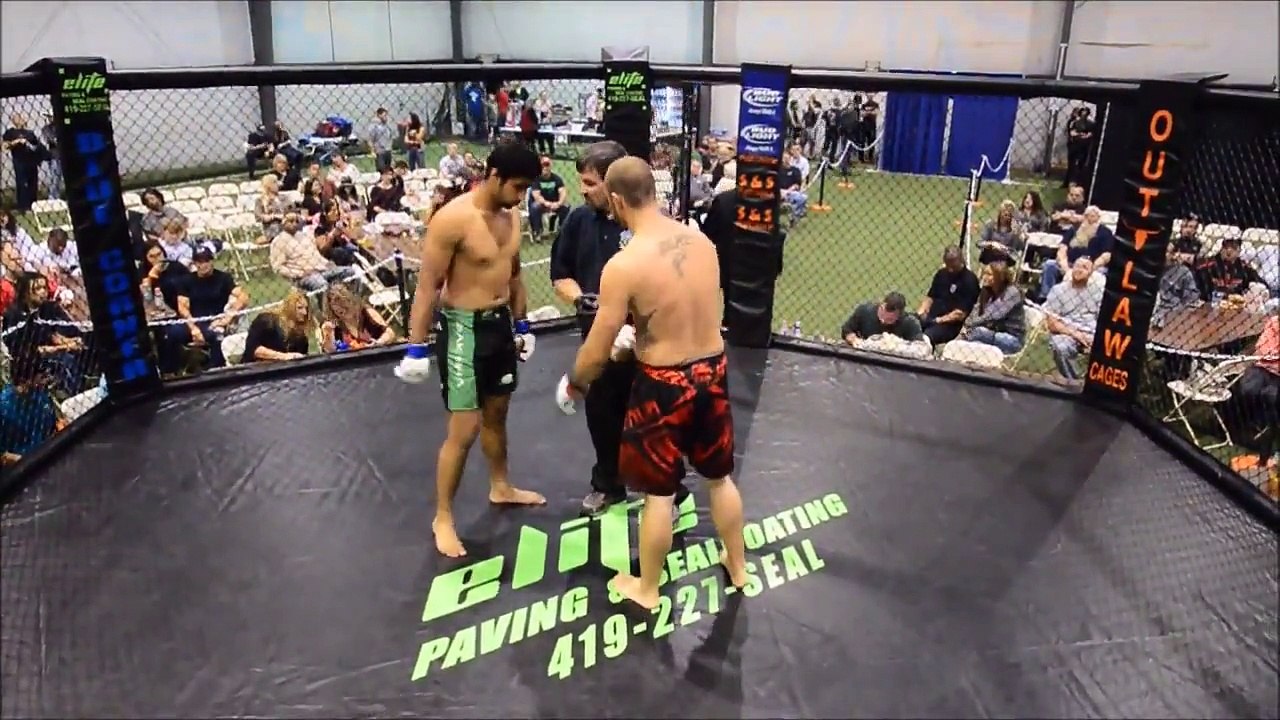 Cory Dukes vs Sarim Rahim