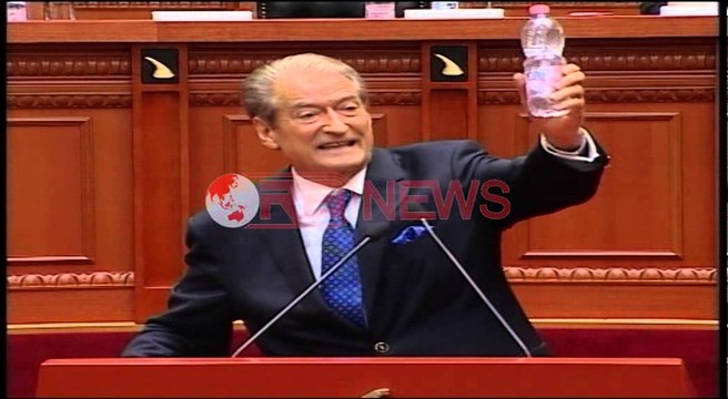 Debat për zhdukjen e Remzi Hoxhës, Braçe, Berishës: Thuaj ku janë eshtrat- Ora News