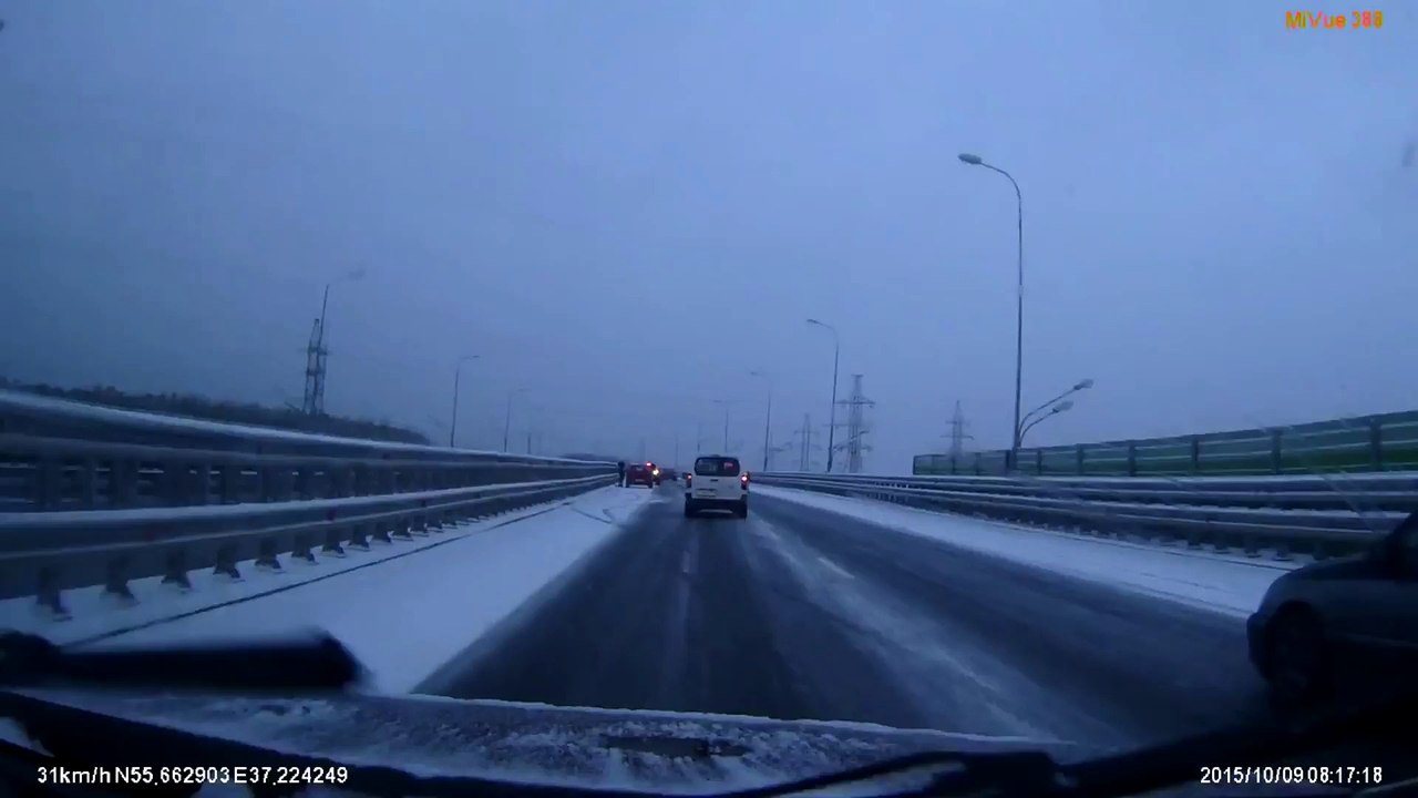 Sa glisse bien sur l'autoroute, bienvenue à la patinoire