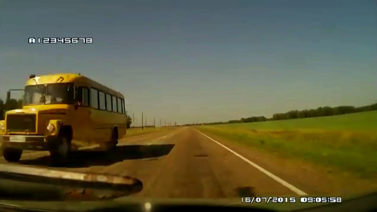 J'aime l'été car on glisse en voiture comme en hiver.