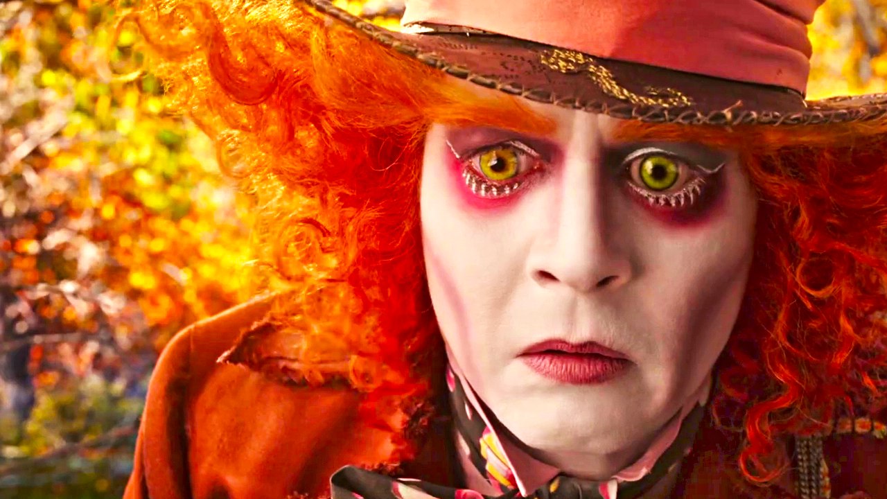 Trailer SUBTITULADO | Alice Through The Looking Glass (HD) Johnny Depp, Tim Burton