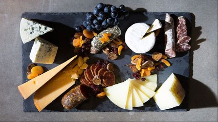 Kitchen Lab - How to Make the Ultimate Cheese Board