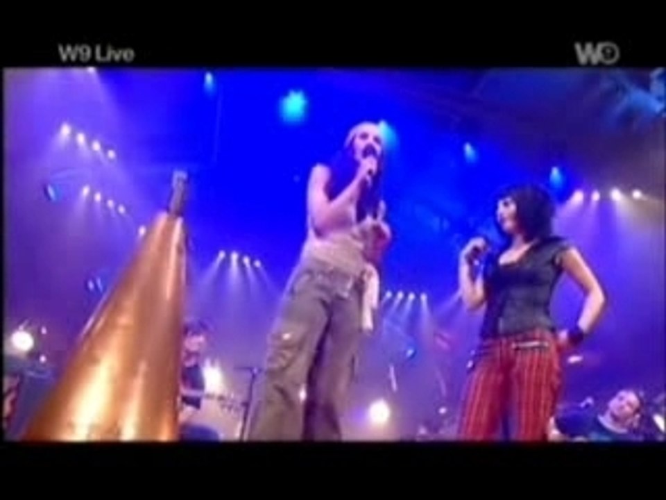 Superbus live sur W9