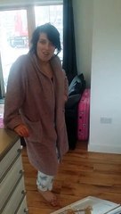 She ordered a table and chairs form eBay and got 40 fish instead