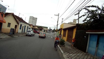 Lonely cyclist, Ciclista solitário, hoje na lama e chuva, nas várzeas do Rio Paraíba do Sul, (17)