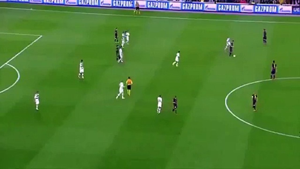 Messi nin Boateng e attığı müthiş çalım