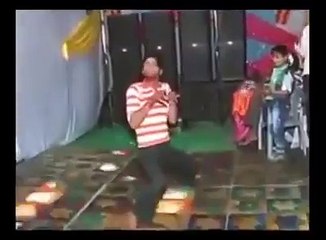 Aisa dance jo Hrithik Roshan or Micheal Jackson bhi naa kr sakay.