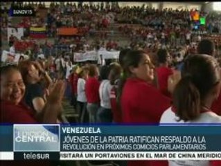 Jóvenes venezolanos dispuestos a defender en las urnas la Revolución