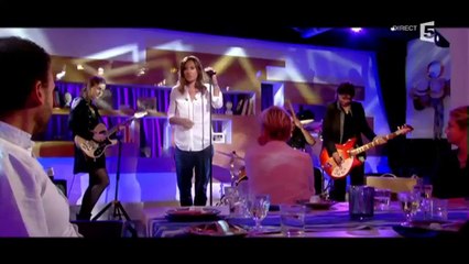 Zazie oublie les paroles de sa chanson sur le plateau de C à vous