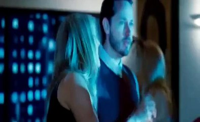 hot White girl loves black Man - obsessed BY BOLLYWOOD TWEETS FULL HD