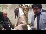 Gharida farooqi misbehaving with Reham khan security officer