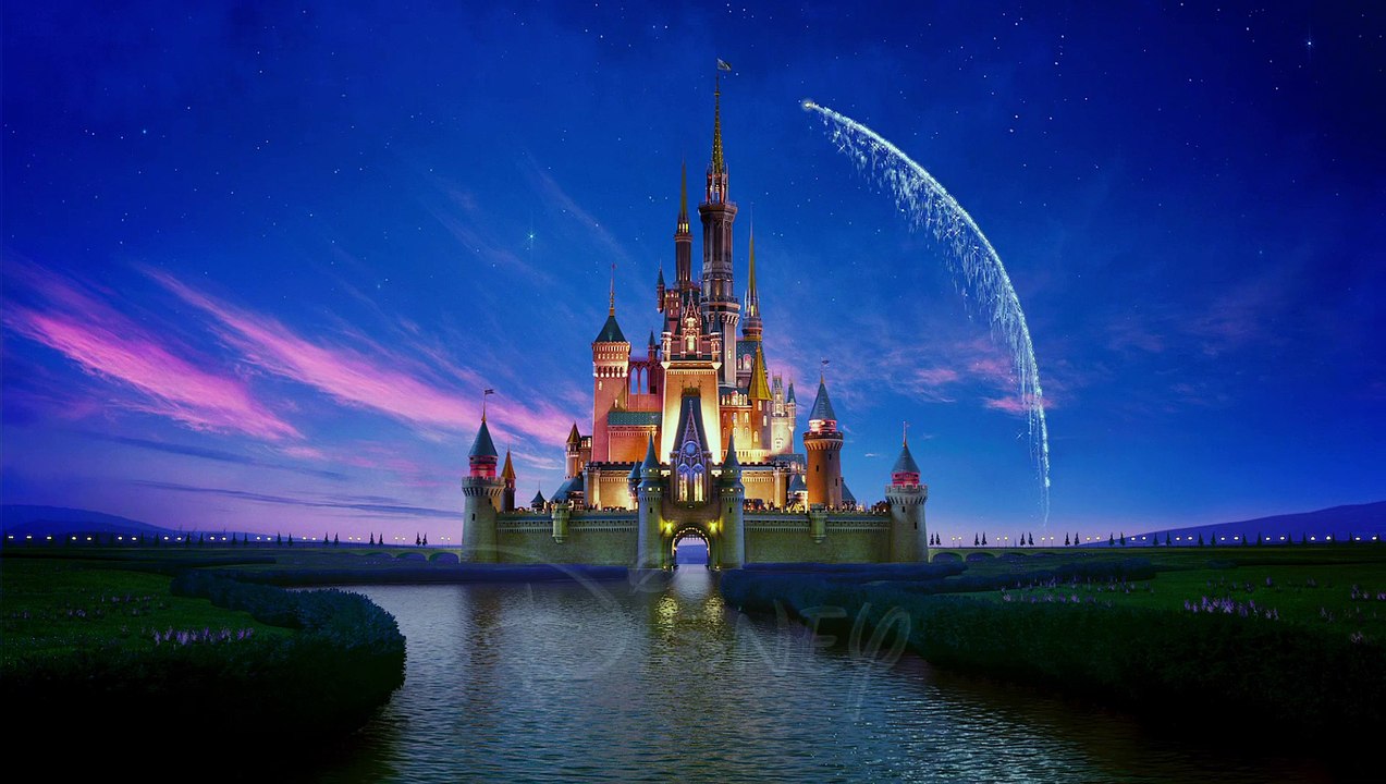 Alis Harikalar Diyarında: Aynanın İçinden