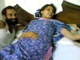 Sufi ki besharmi dekh - Bacho ke samny Shru ho gia hai