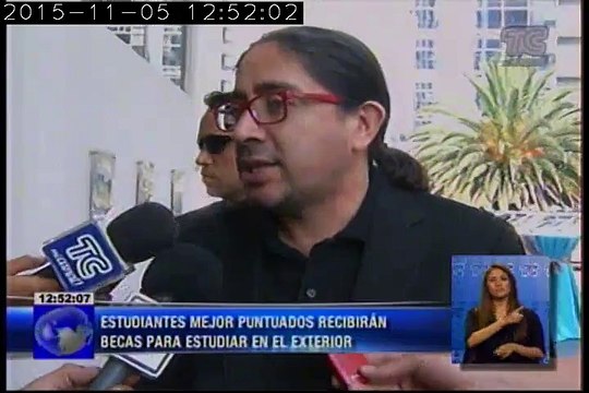 Bachilleres con becas en las mejores universidades del mundo