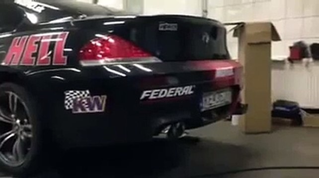 Amazing BMW M6 E63 V10 Sound!