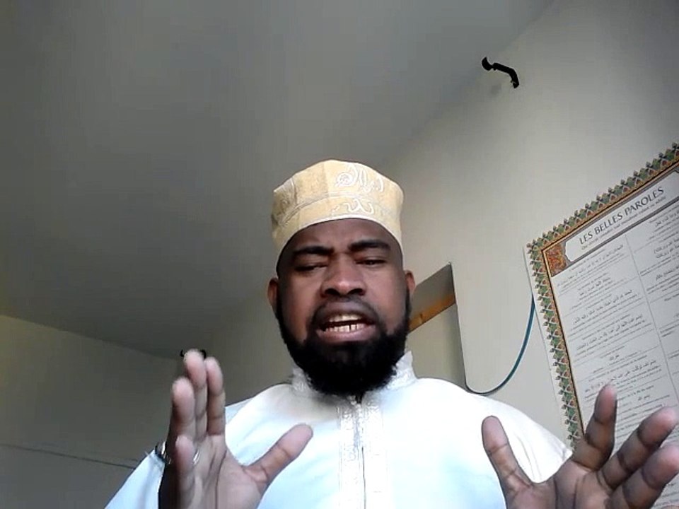 said mohamed djibrile hantsambou pompidou halola paris kadjatimizi une semaine hafariki douniani
