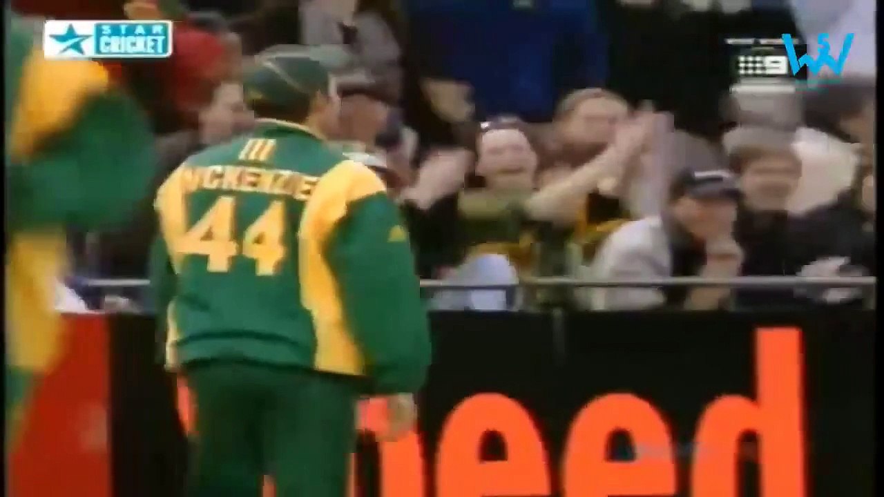 Funniest moments in cricket ever - YouTube