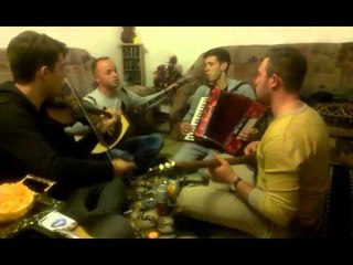 Luani, vesadi, Flamuri dhe Iliri--Ne nuse presim