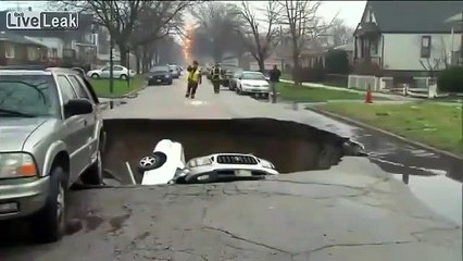 Жесткий провал на дороге