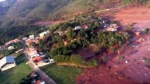 Imagens aéreas de Bento Rodrigues após o rompimento da barreira de rejeitos