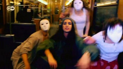 Ebow: Rapperin mit türkischen Wurzeln | PopXport