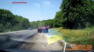 Dash Cam Accidents Compilation July 2015 Episode #77 HD