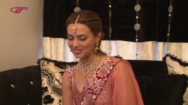 Bigg Boss Fame Sana Khan Calls Salman Khan, Aamir Khan And Shahrukh Khan An ITEM BOMB