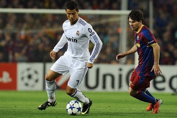 Cristiano Ronaldo Epic Slow Motions with portugal Cristiano Ronaldo Skills & dribbling [HD] 1080p by cr7i videos Cristiano Ronaldo ► Best Skills & Goals ● Portugal ● Cristiano Ronaldo ▶ Happy Birthday, Cris   by Mr (