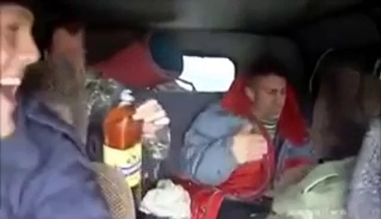 Русские дороги ! такой аттракцион только в России !