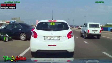 Videos de Accidentes en Moto Mortales 2015 {HD}
