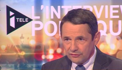 Mandon vient au secours d’El Khomri après sa bourde sur le CDD