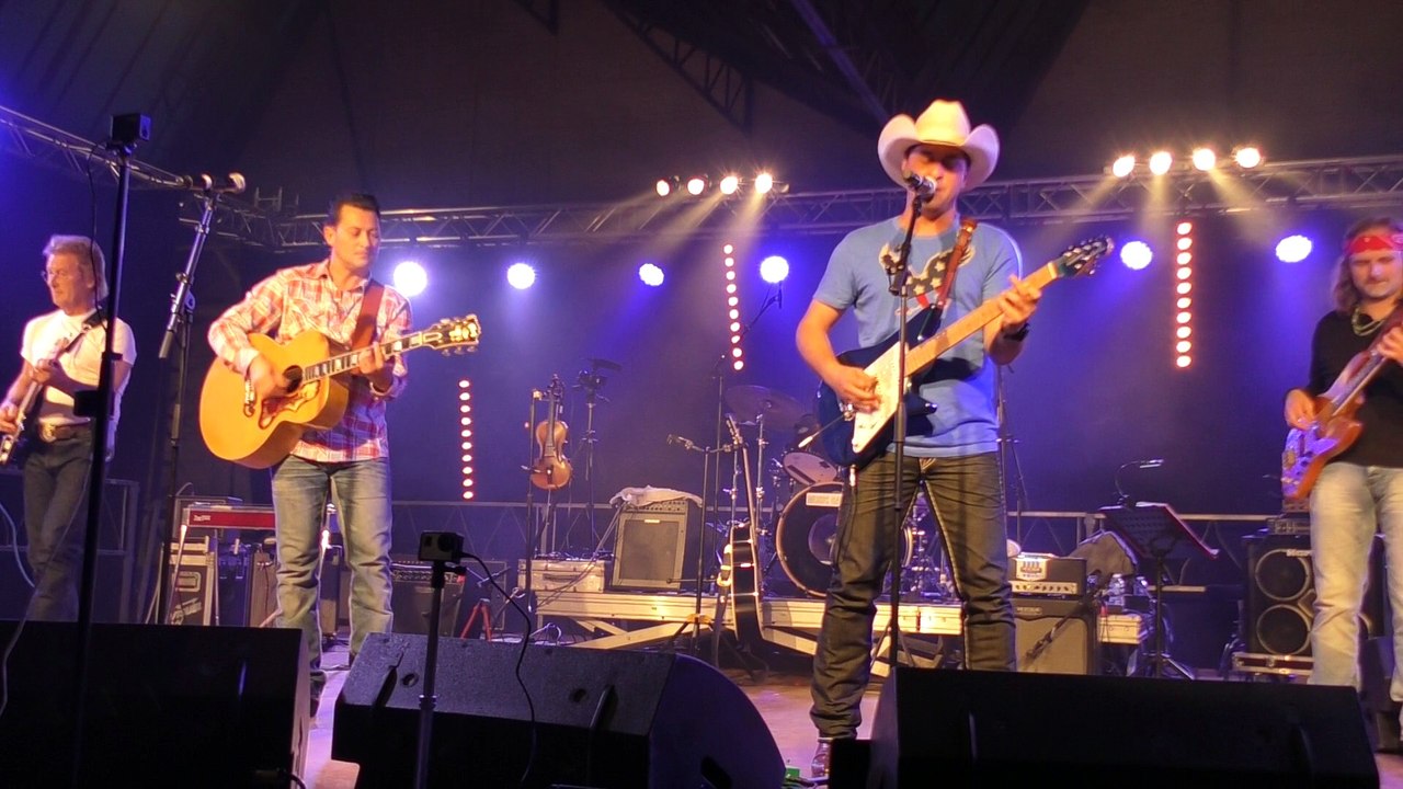 the mariotti brothers festival country evreux