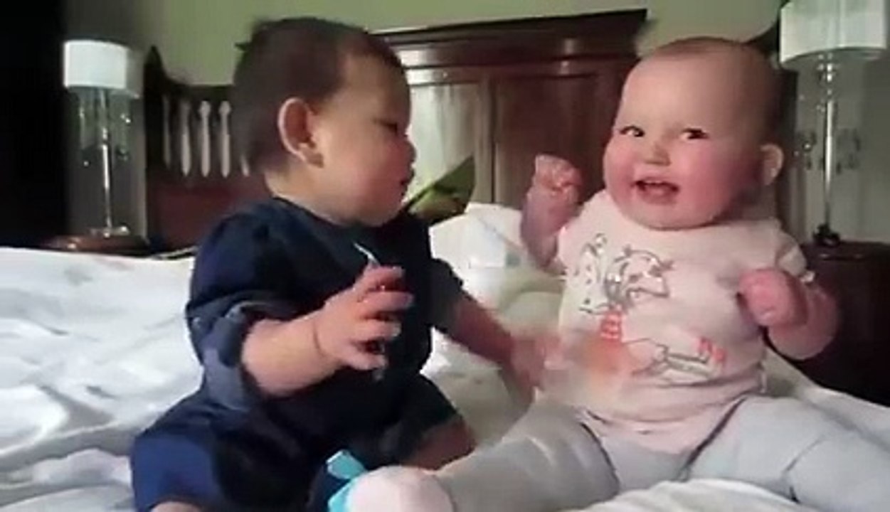 Cute Babies - What They Are Soing