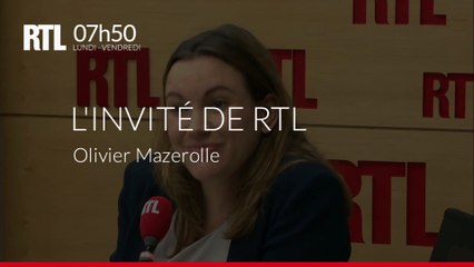 "Avec Emmanuel Macron, nous communiquons par SMS", admet Axelle Lemaire.