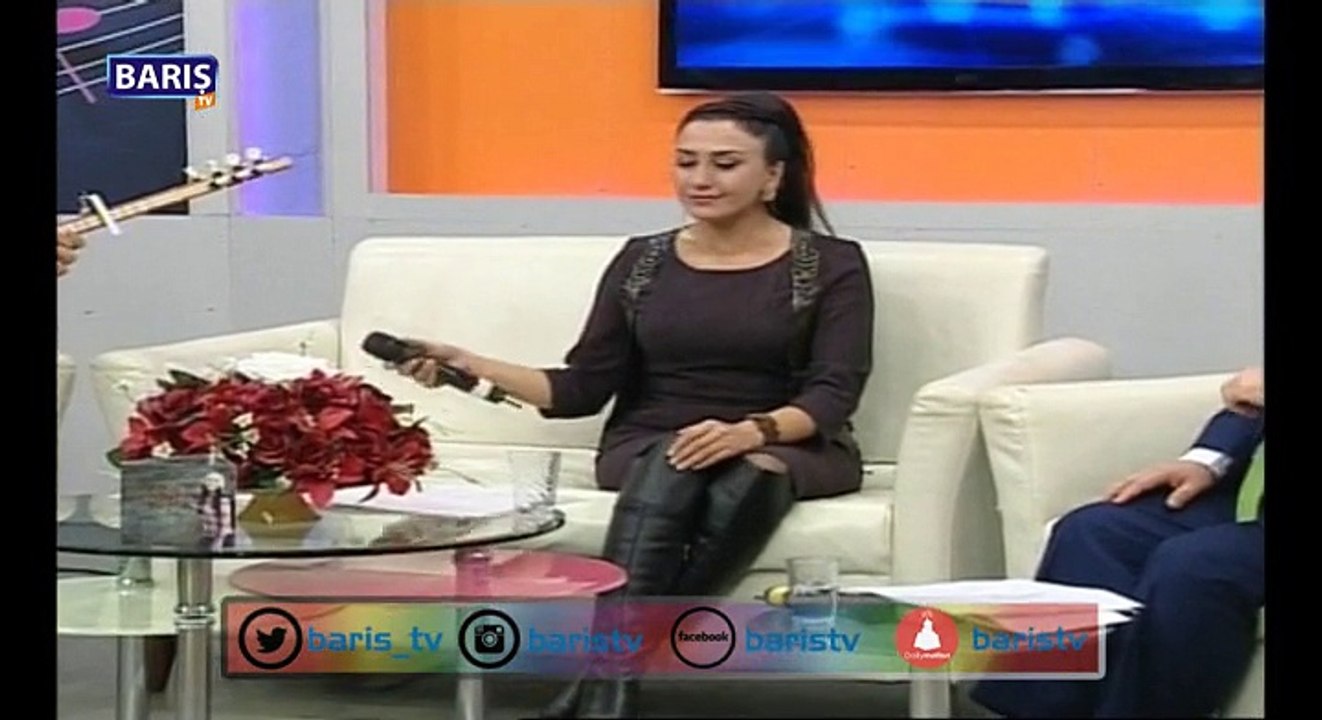 Eda Doğanay - Bu Ne Biçim Sevda İmiş & Beni Hor Görmesin Koca Softalar