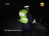 Russian Policeman Smashed Car Window