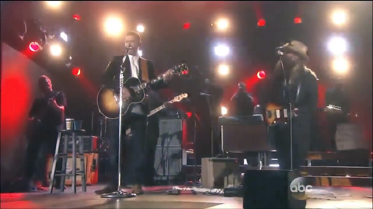 Justin Timberlake & Chris Stapleton - Drink You Away - CMA's 2015