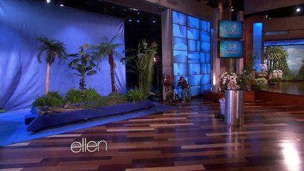 Kristen Bell Gets Naked and Afraid