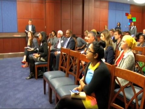 From the South - En Argentina Las Abuelas Recuperan Al Nieto 118