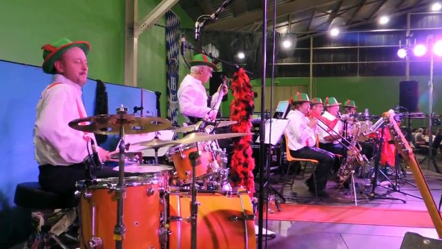 ORCHESTRE BAVAROIS FETE DE LA BIERE