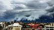 Un nuage en forme de vague ébahit les habitants de Sydney