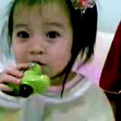 Gail Sophicha Küçüklügü İzle