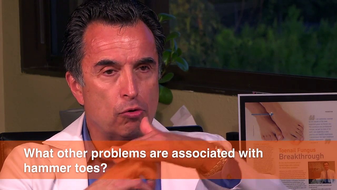 What other problems are associated with hammer toes?