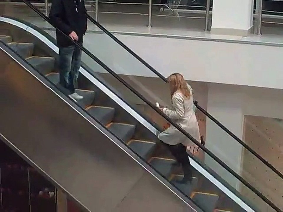 Сражение с эскалатором