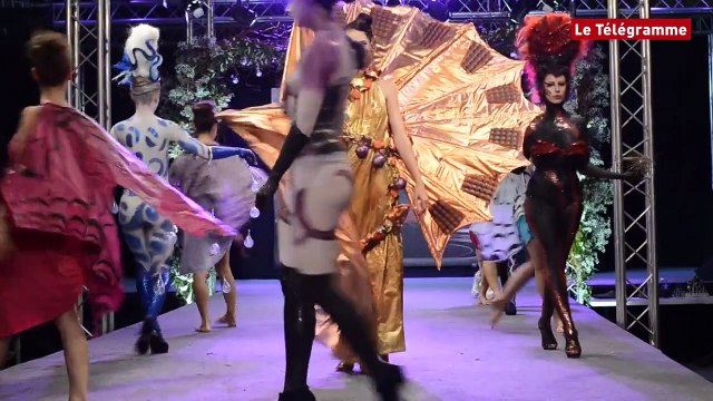 Vannes. Premiers défilés au Salon du chocolat