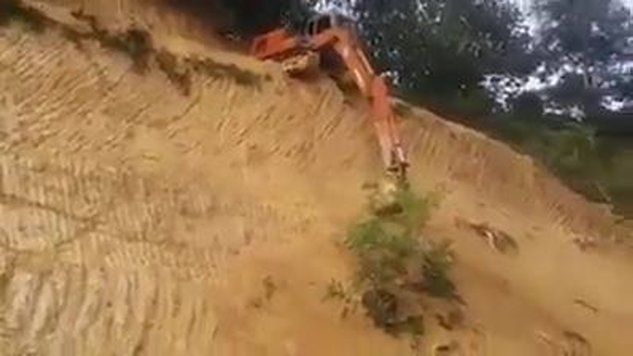 Usta Adamın Hali Başka Helal